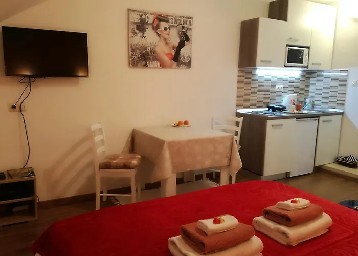 Mkr Family Room